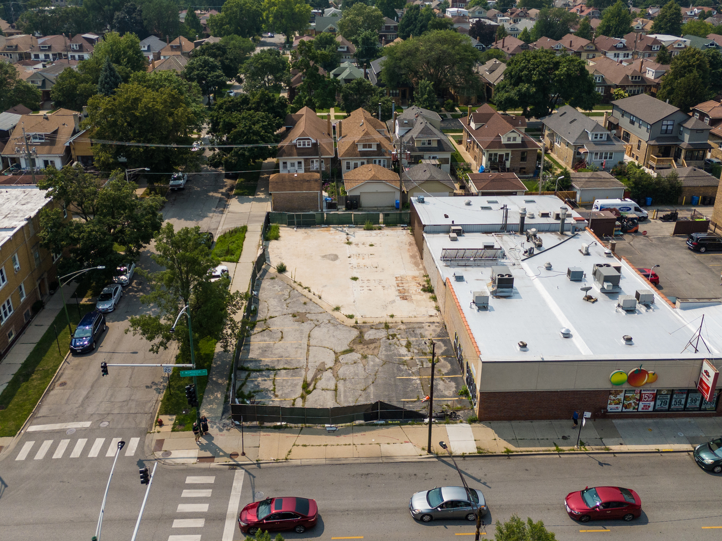 5401 W Montrose Avenue, Chicago, IL 60641