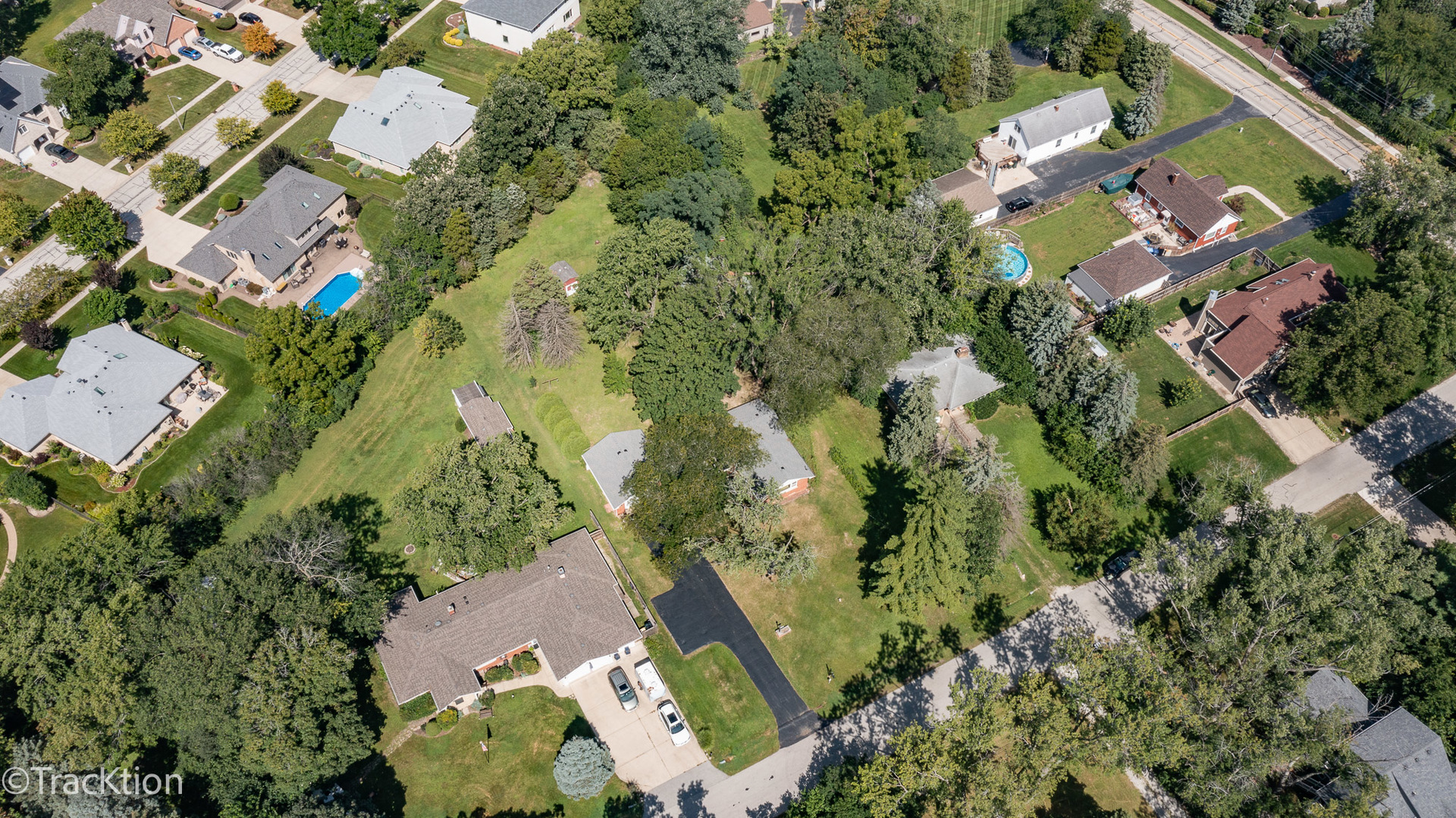 454 Andrus Road, Downers Grove, IL 60516