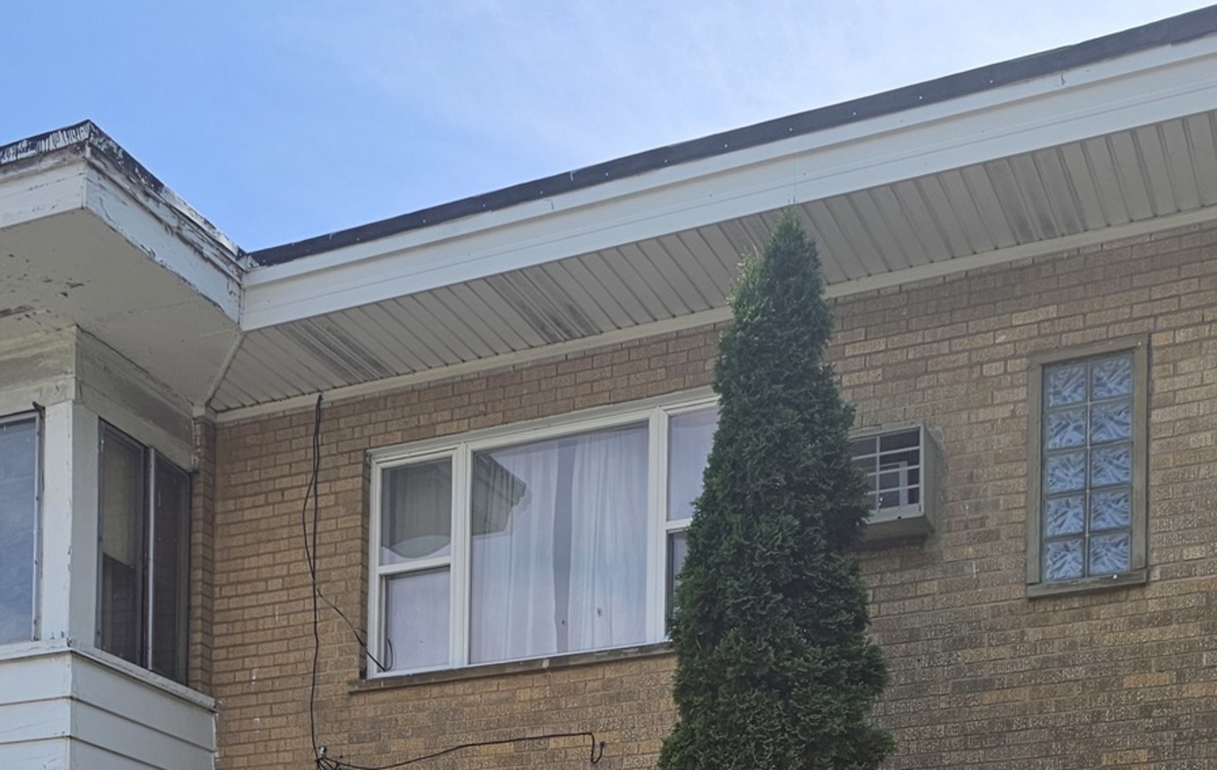 5115 N Springfield Avenue #B, Chicago, IL 60625