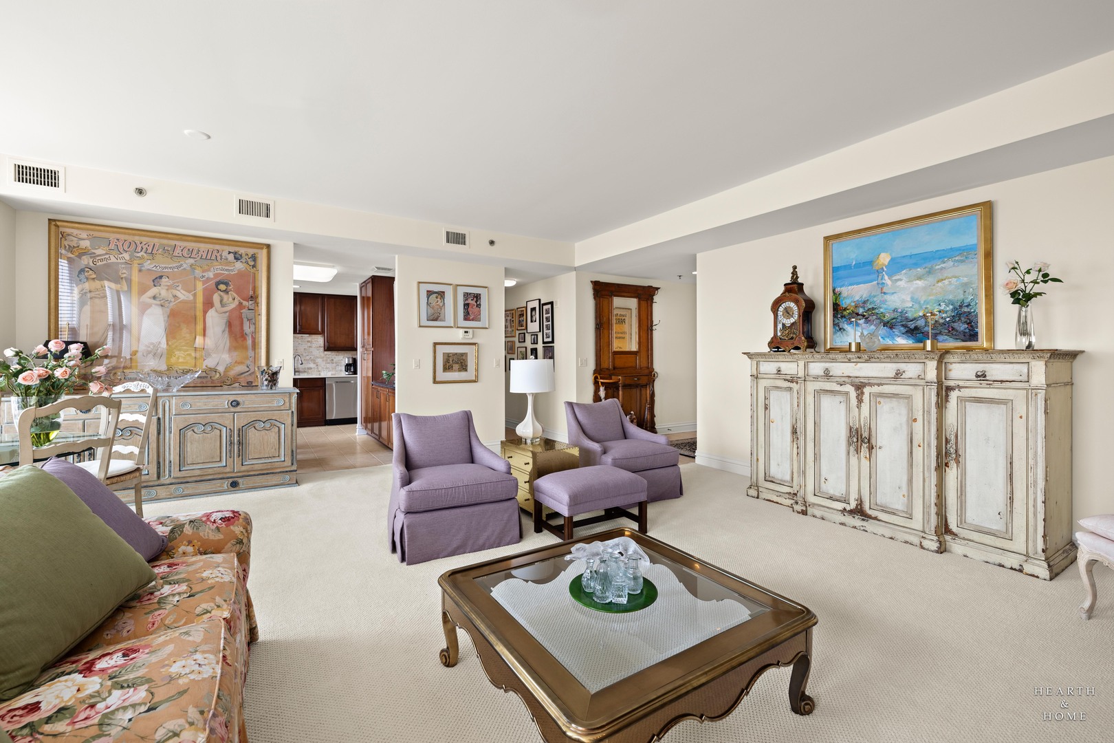 77 S Evergreen Avenue #403, Arlington Heights, IL 60005