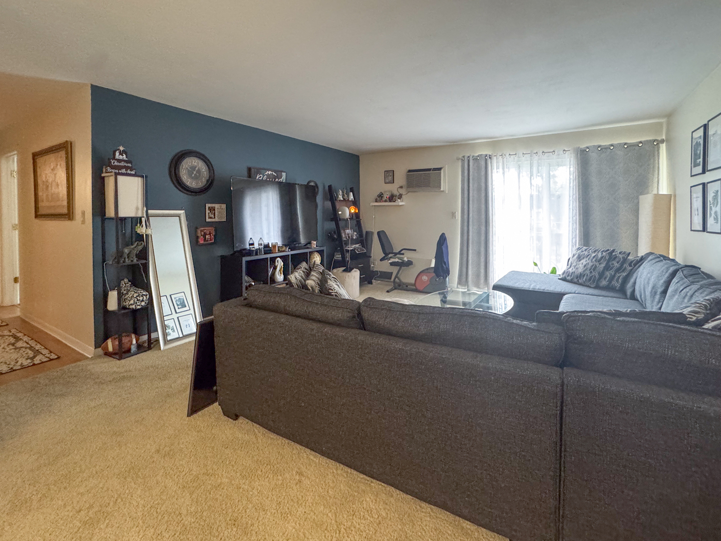 850 S Lorraine Road #2C, Wheaton, IL 60189