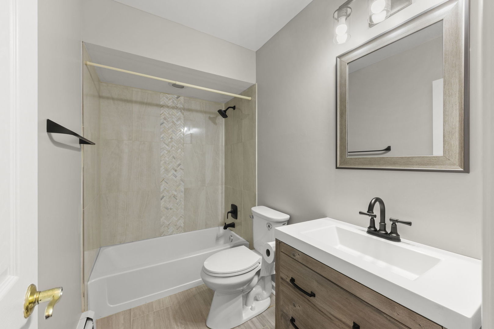 12820 S 71st Avenue #201, Palos Heights, IL 60463