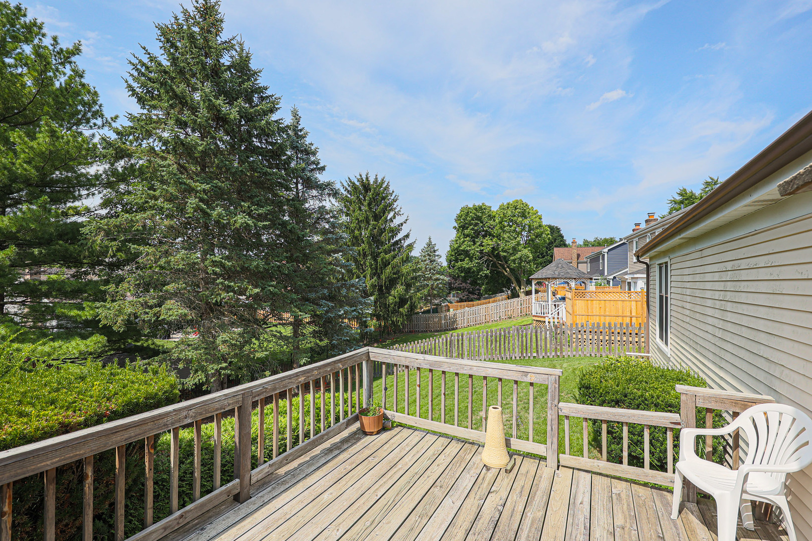 504 Lexington Avenue, Fox River Grove, IL 60021