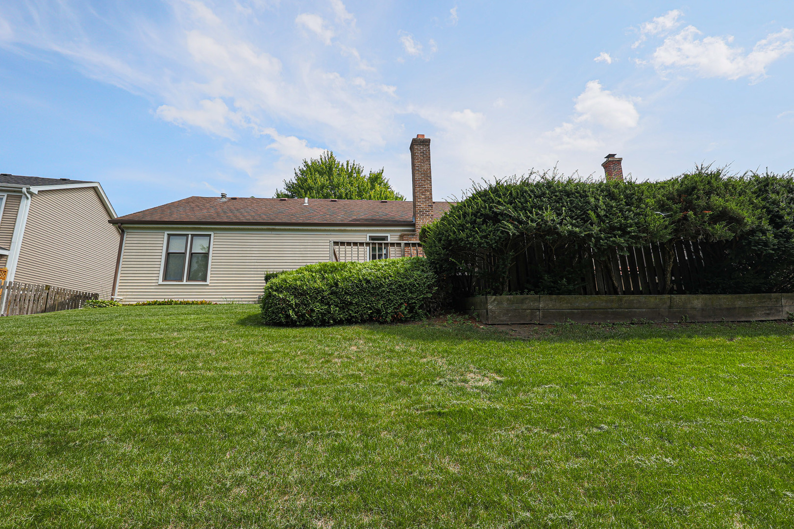504 Lexington Avenue, Fox River Grove, IL 60021