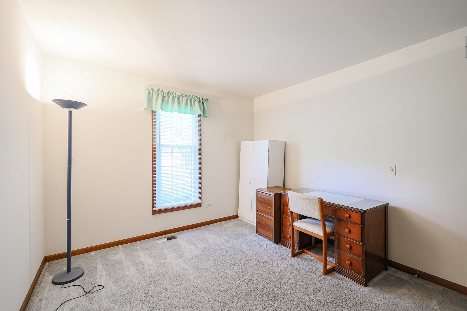 504 Lexington Avenue, Fox River Grove, IL 60021