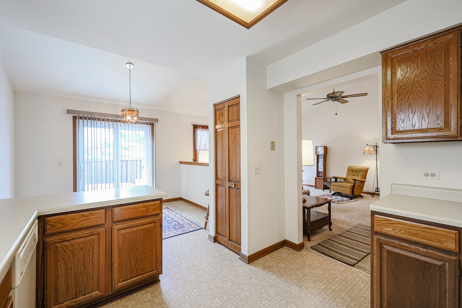 504 Lexington Avenue, Fox River Grove, IL 60021