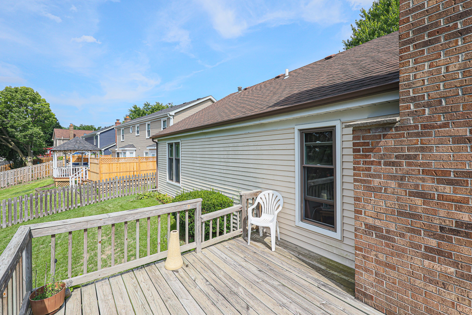 504 Lexington Avenue, Fox River Grove, IL 60021