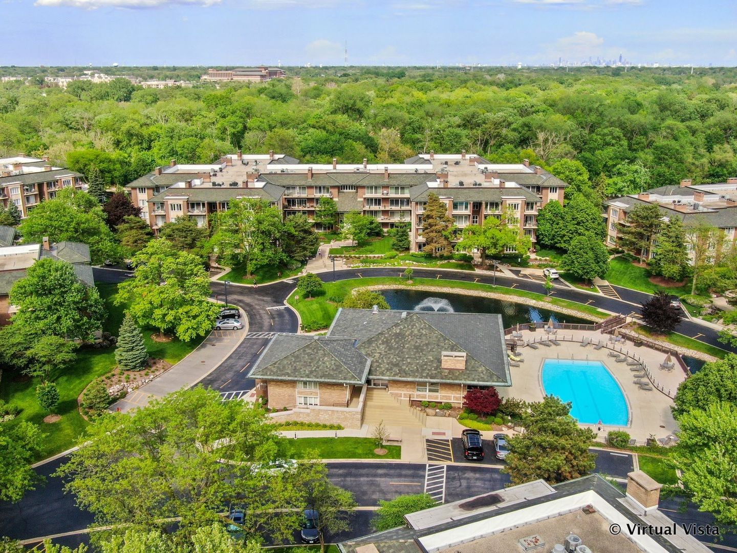 3 Oak Brook Club Drive #E305, Oak Brook, IL 60523