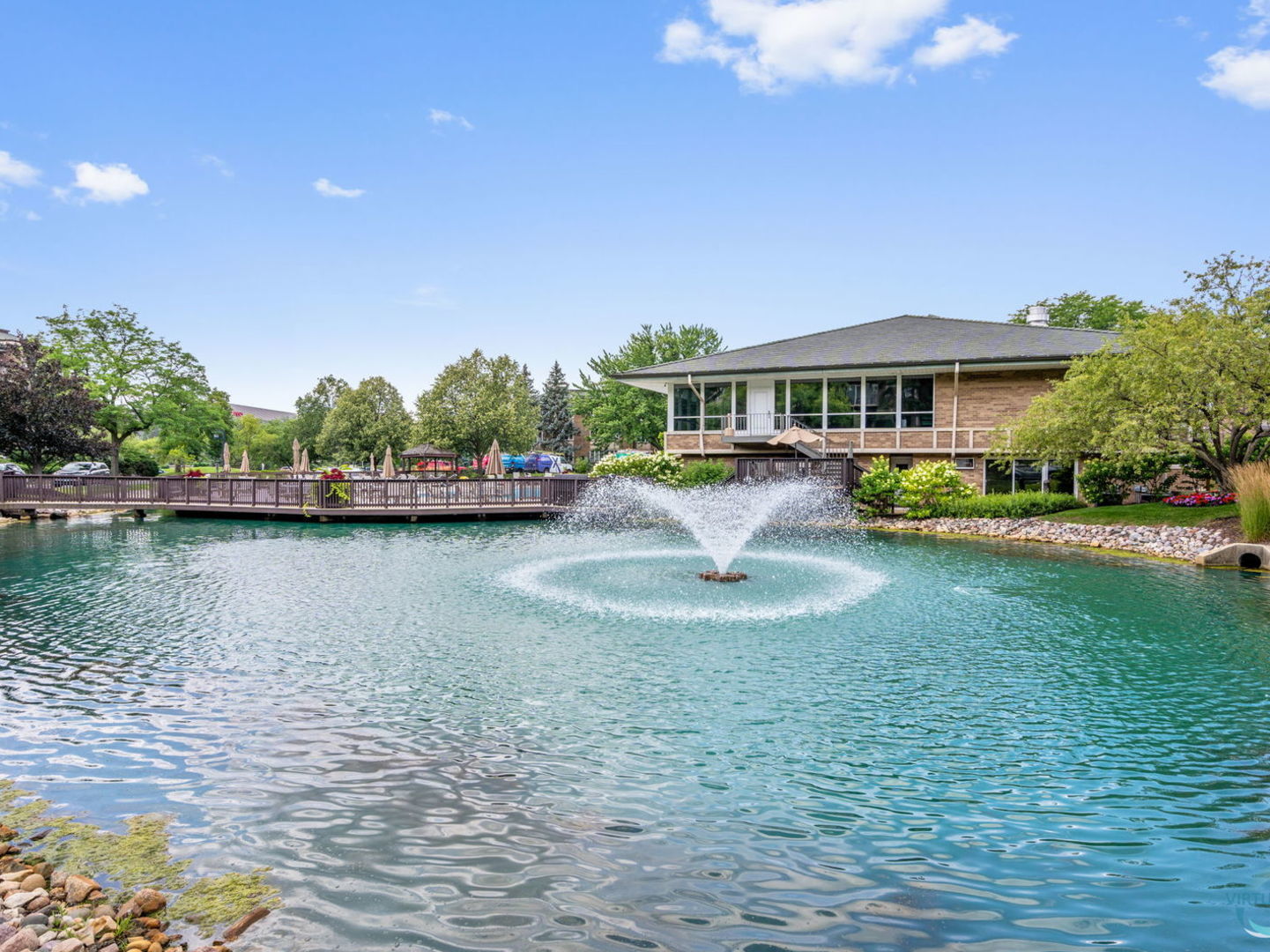 3 Oak Brook Club Drive #E305, Oak Brook, IL 60523