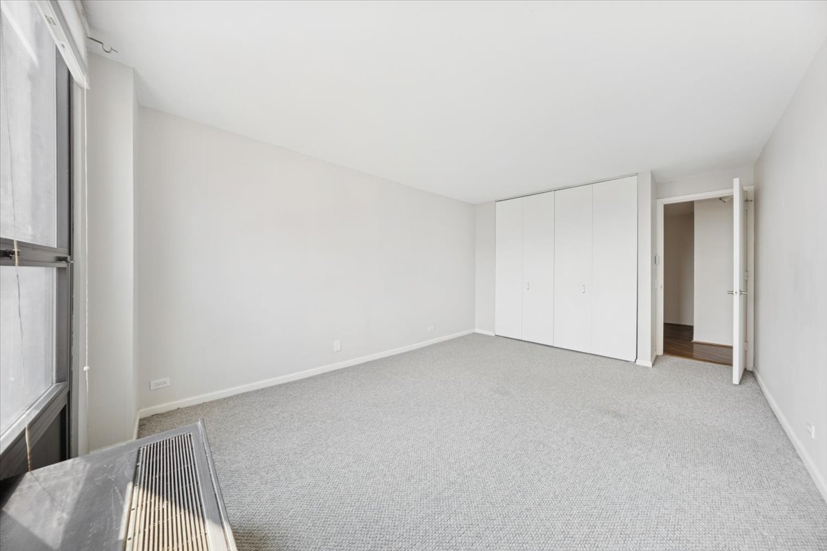 901 S PLYMOUTH Court #802, Chicago, IL 60605