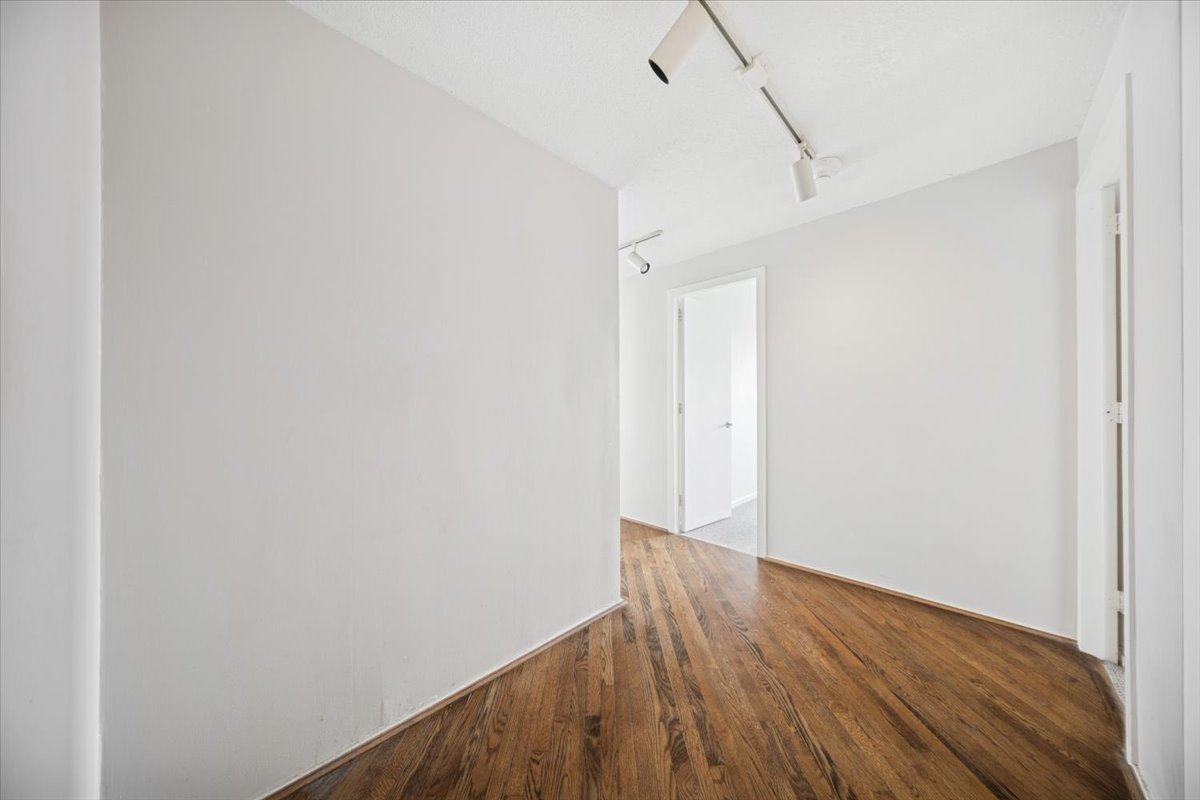 901 S PLYMOUTH Court #802, Chicago, IL 60605