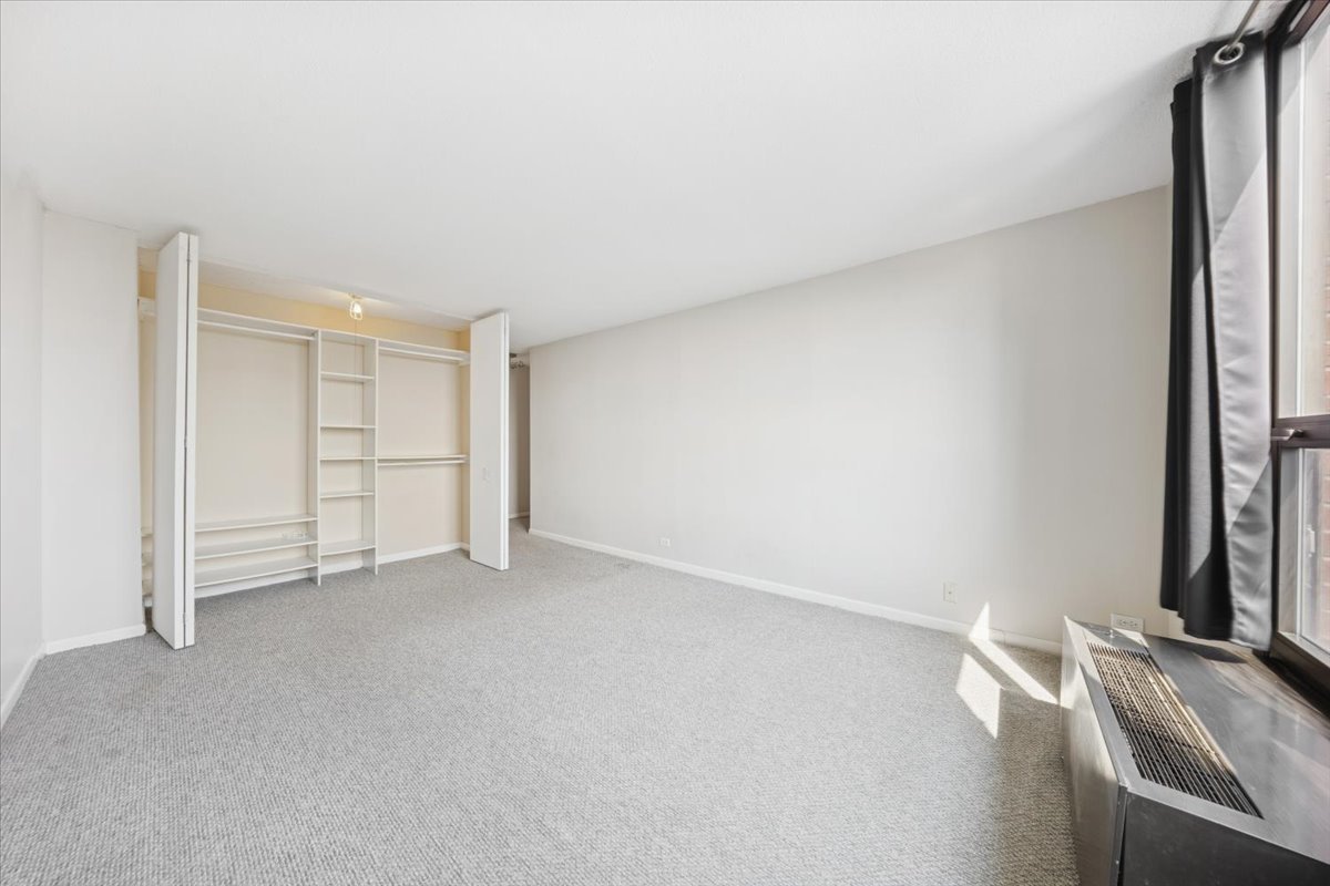 901 S PLYMOUTH Court #802, Chicago, IL 60605
