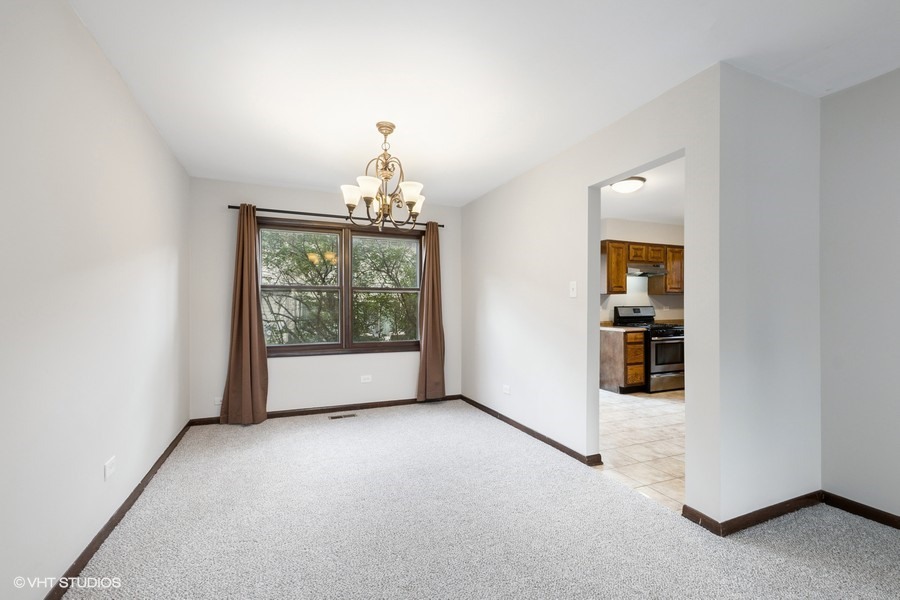 1826 Windsor Court, Downers Grove, IL 60516
