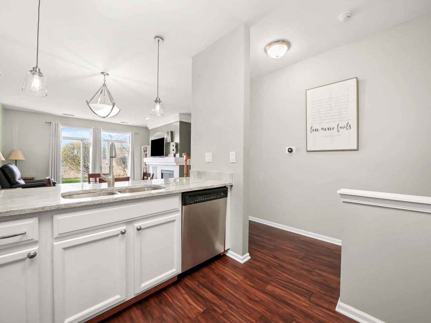 2409 Golf Ridge Circle, Naperville, IL 60563