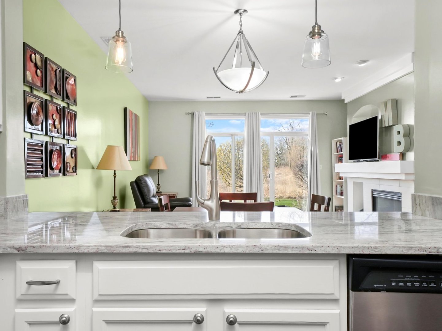 2409 Golf Ridge Circle, Naperville, IL 60563