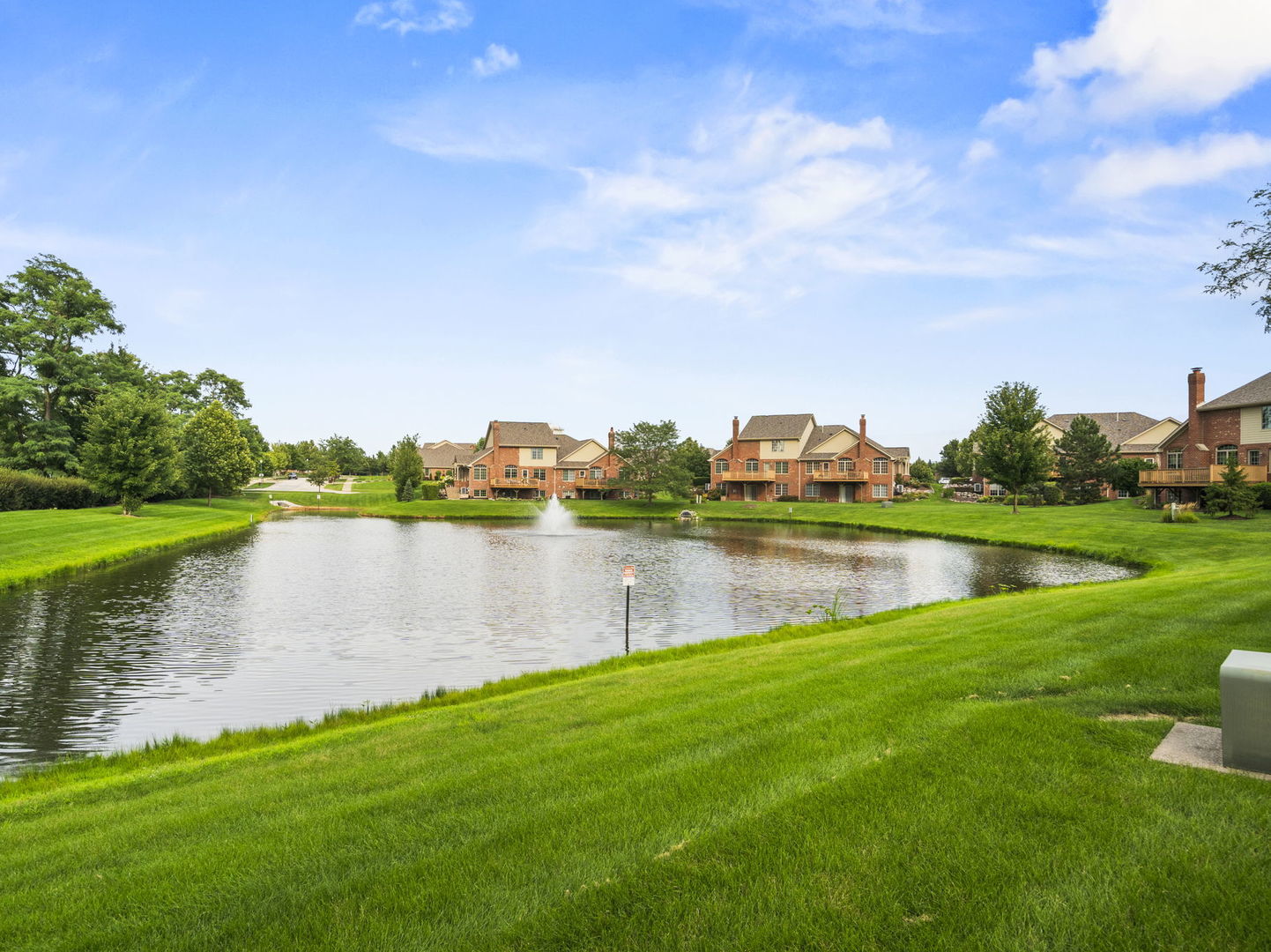 12612 Royal Gorge Court, Mokena, IL 60448