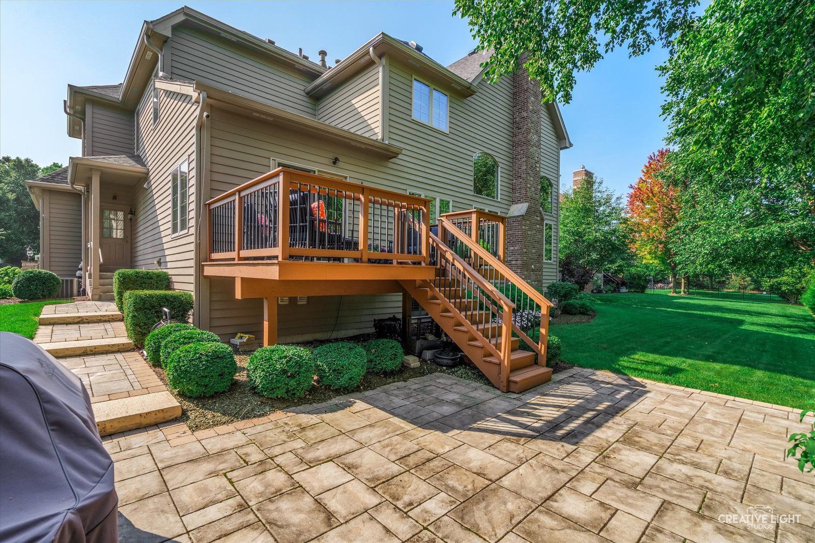 539 Eagle Brook Lane, Naperville, IL 60565