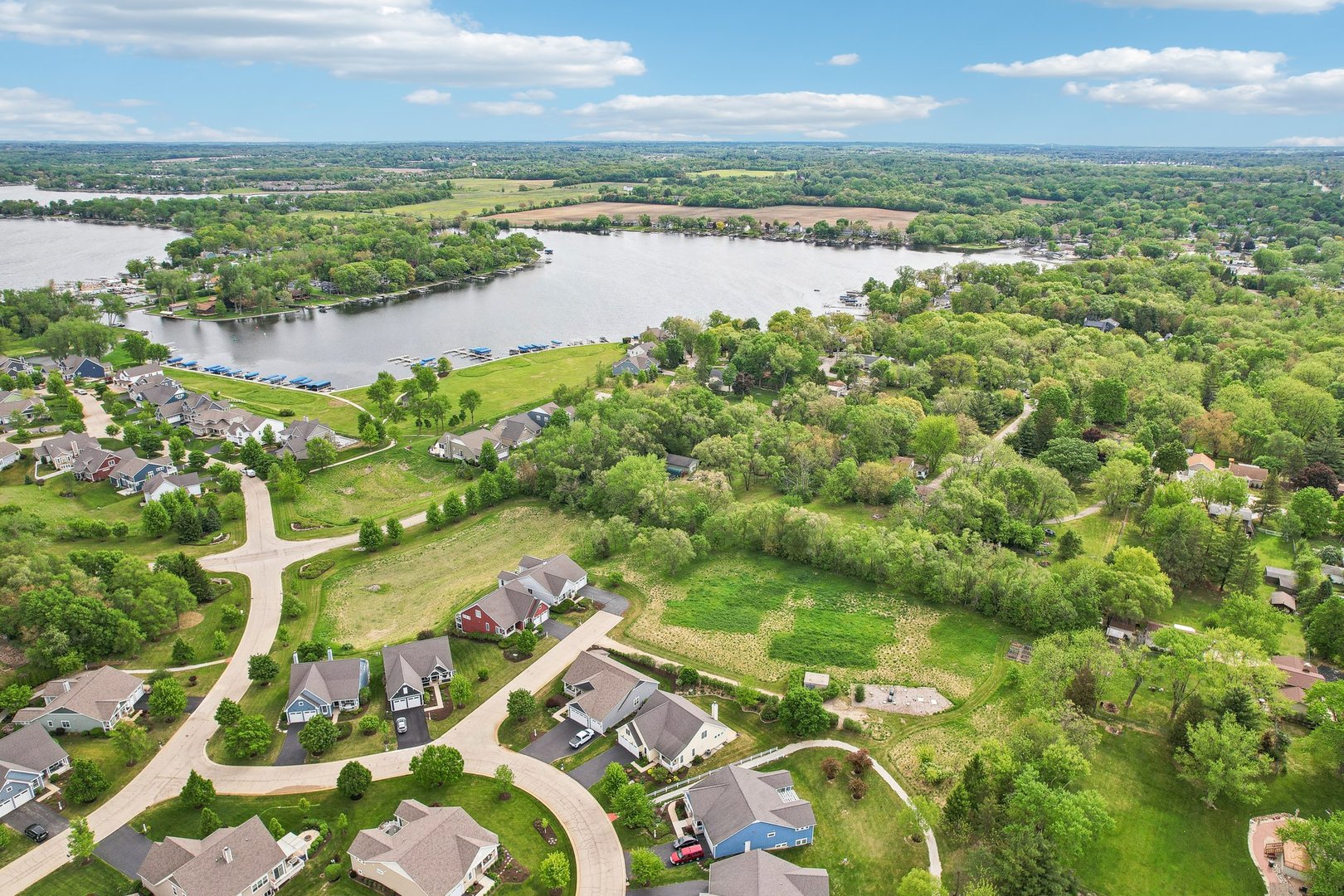 40418 N South Newport Drive, Antioch, IL 60002