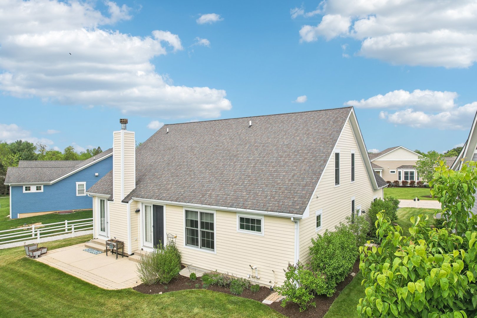 40418 N South Newport Drive, Antioch, IL 60002