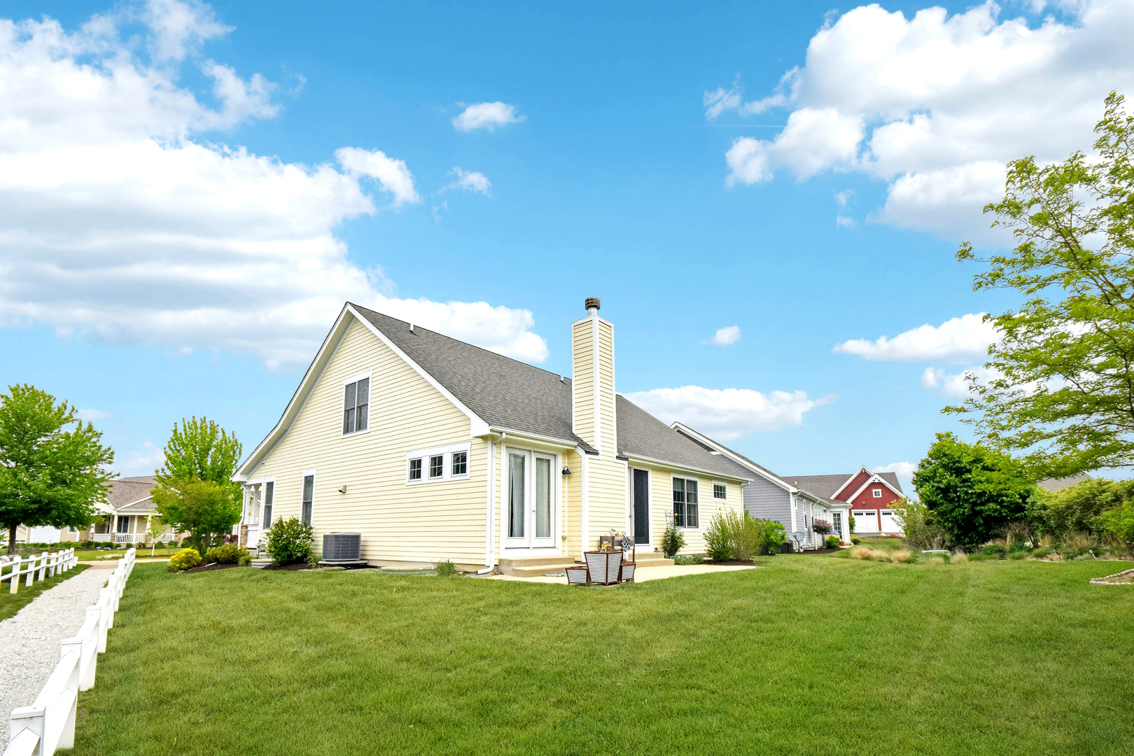 40418 N South Newport Drive, Antioch, IL 60002