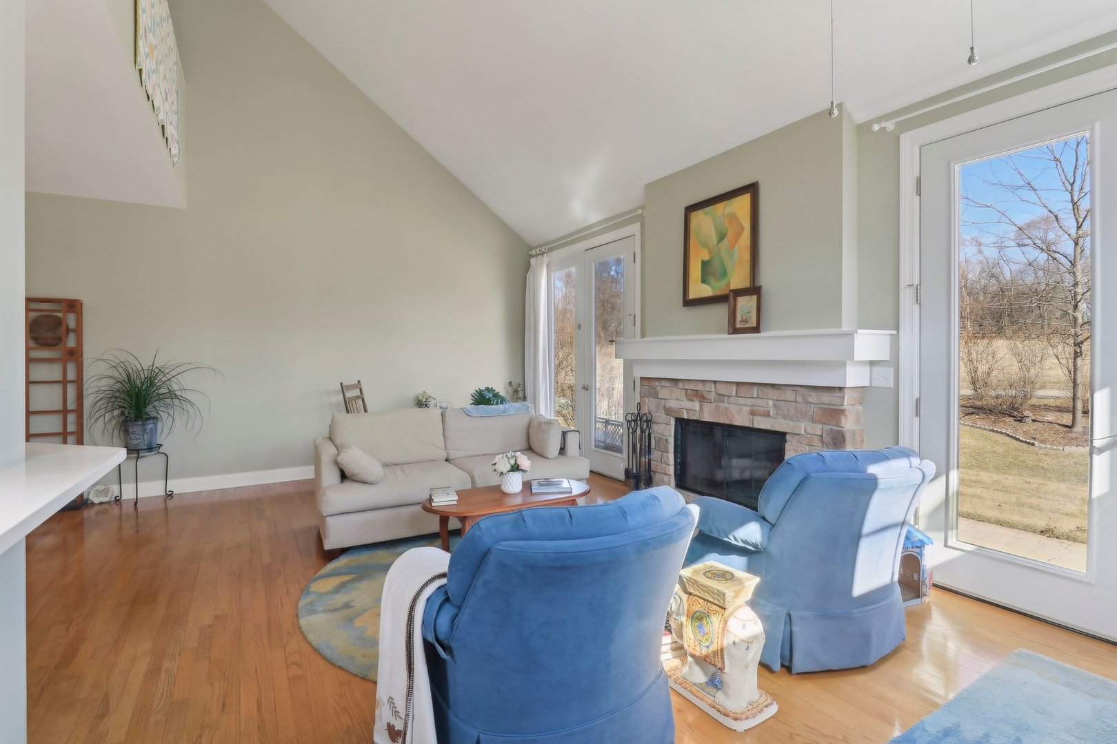40418 N South Newport Drive, Antioch, IL 60002