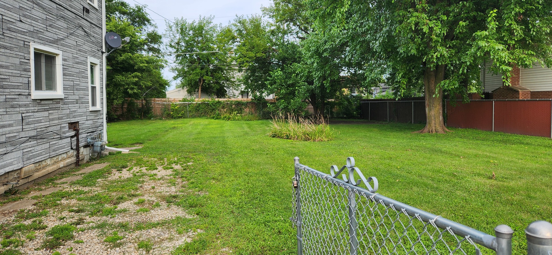 15237 4th Avenue, Phoenix, IL 60426