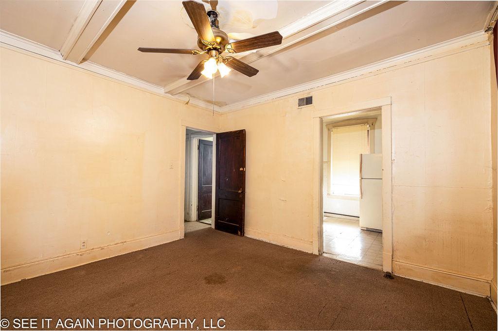 7930 S Luella Avenue, Chicago, IL 60617