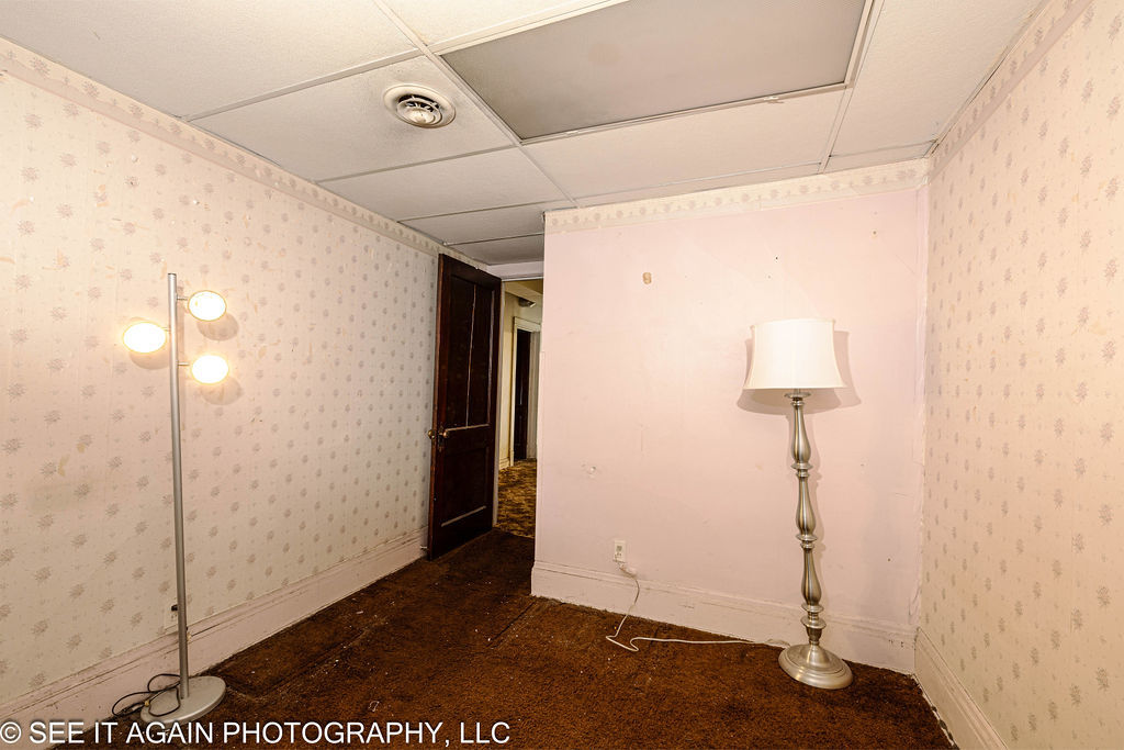 7930 S Luella Avenue, Chicago, IL 60617