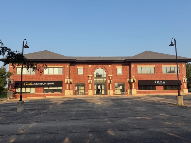 4015 Plainfield Naperville Road #2-106, Naperville, IL 60564