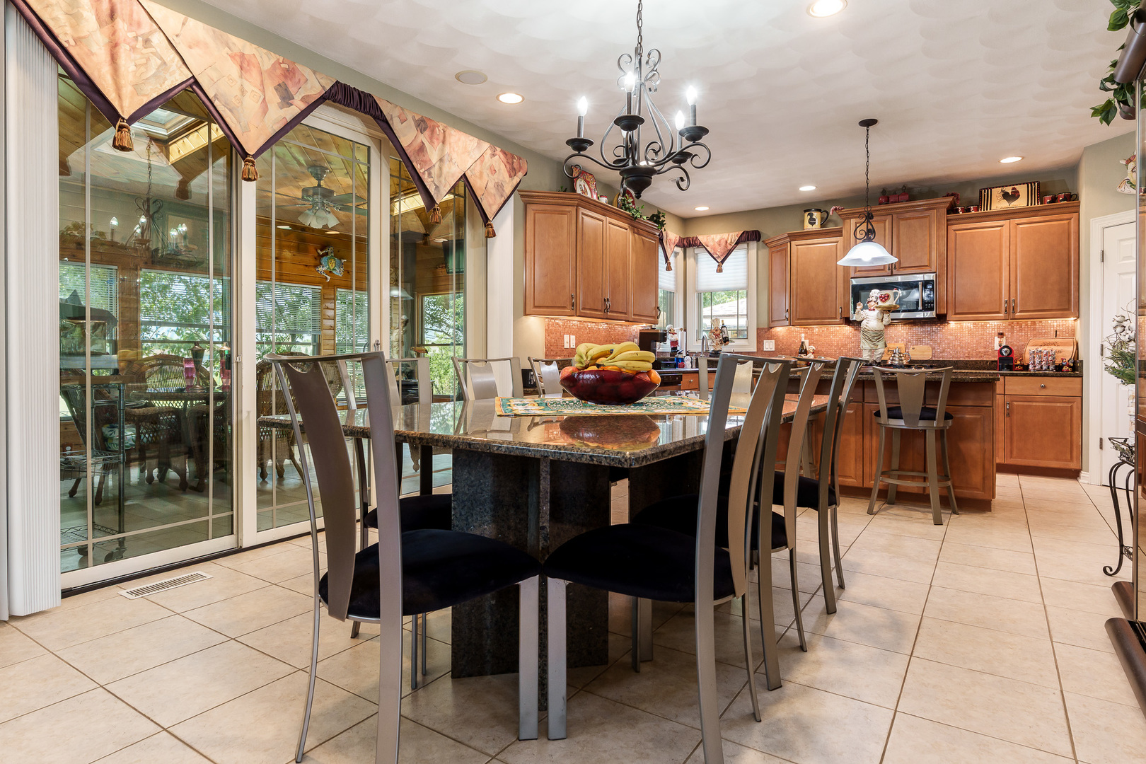 128 Titleist Trail, Poplar Grove, IL 61065