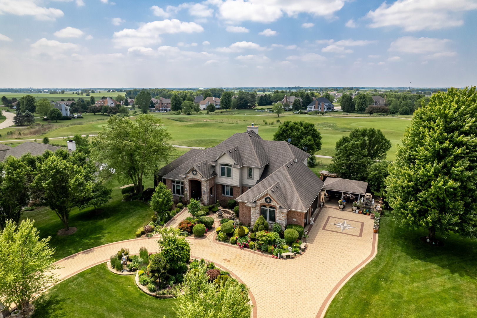 128 Titleist Trail, Poplar Grove, IL 61065
