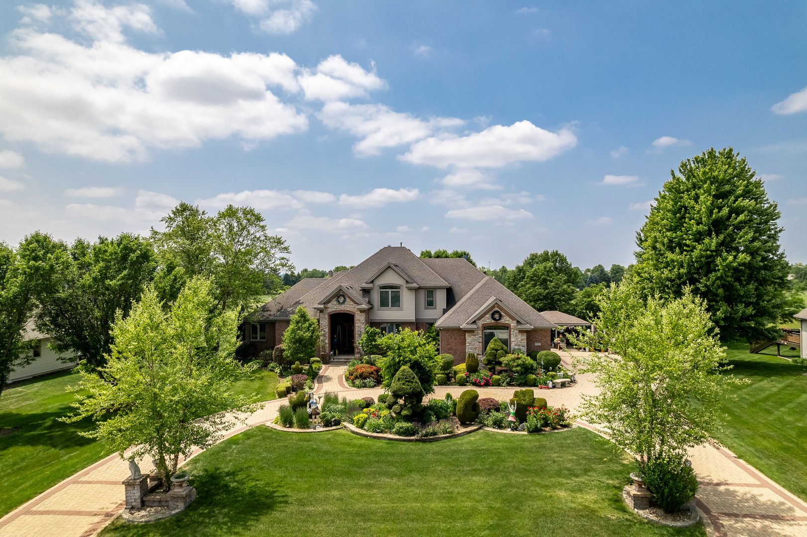128 Titleist Trail, Poplar Grove, IL 61065