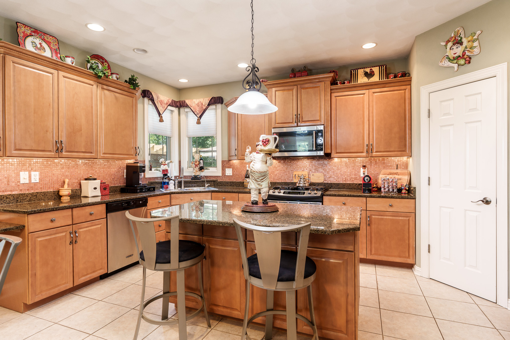 128 Titleist Trail, Poplar Grove, IL 61065