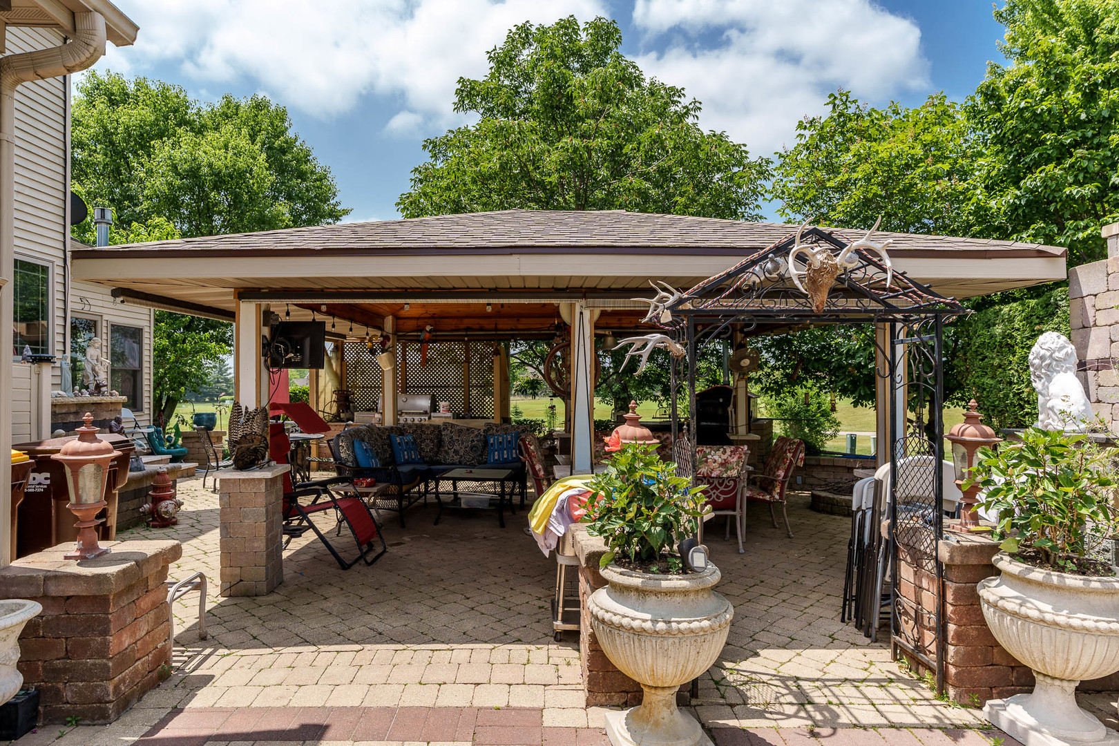 128 Titleist Trail, Poplar Grove, IL 61065