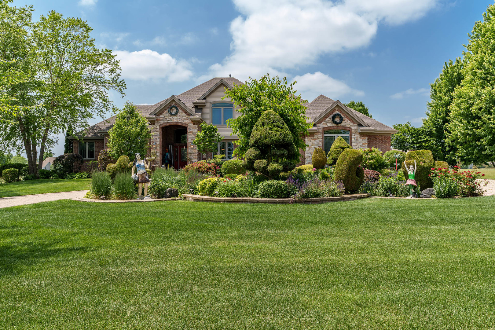 128 Titleist Trail, Poplar Grove, IL 61065