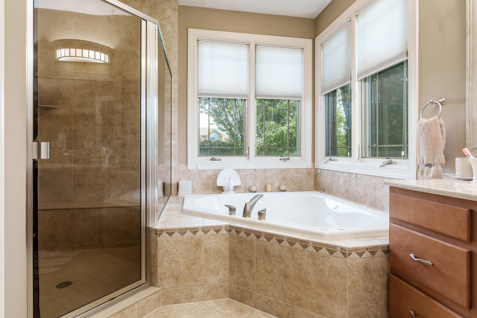 128 Titleist Trail, Poplar Grove, IL 61065