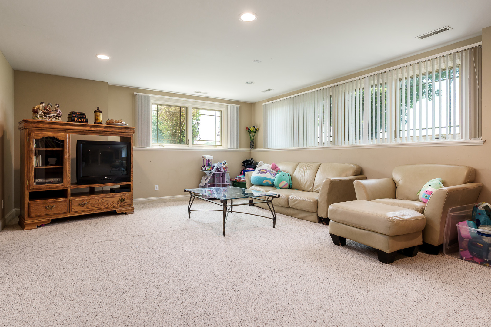 128 Titleist Trail, Poplar Grove, IL 61065