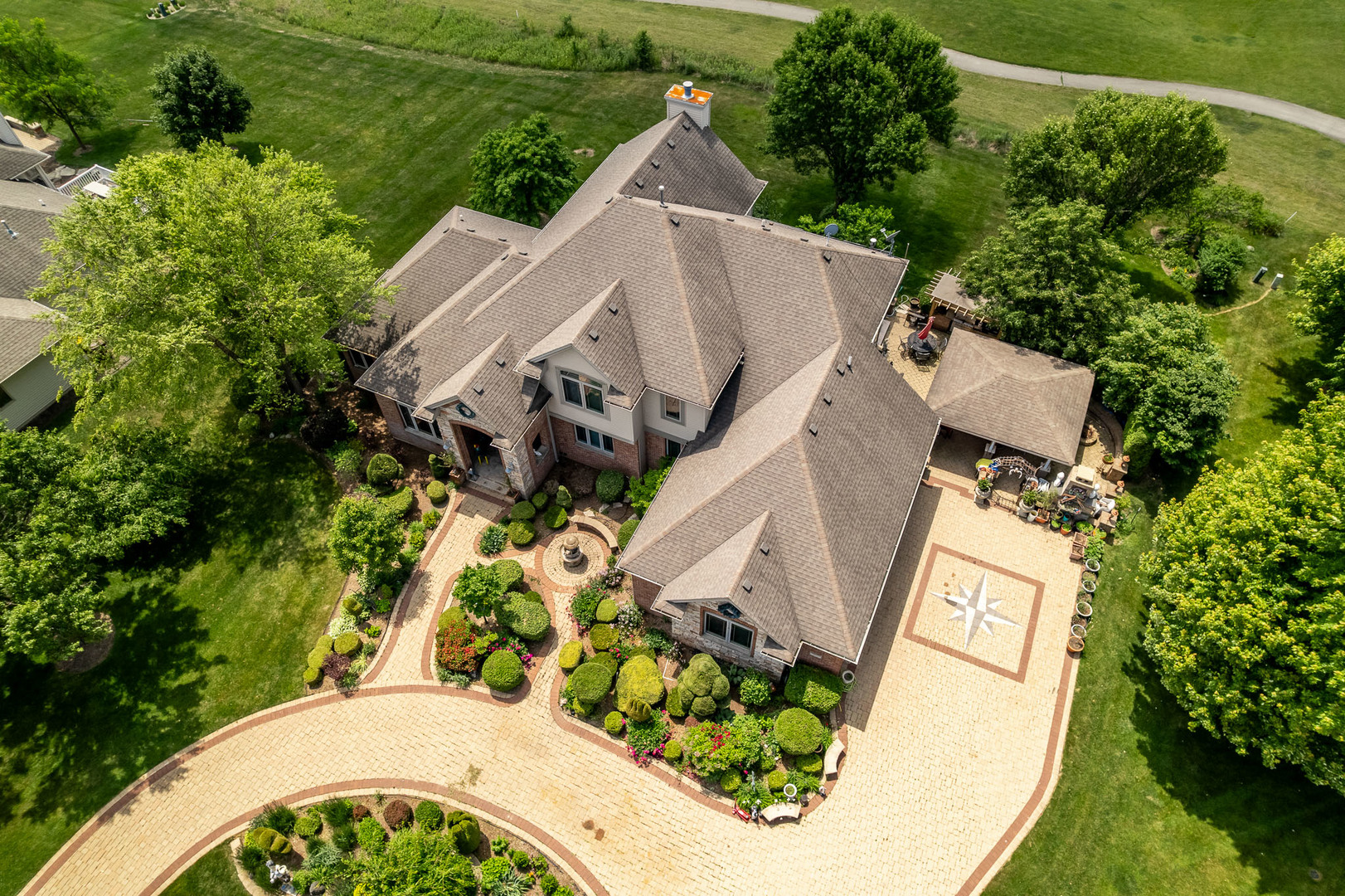 128 Titleist Trail, Poplar Grove, IL 61065