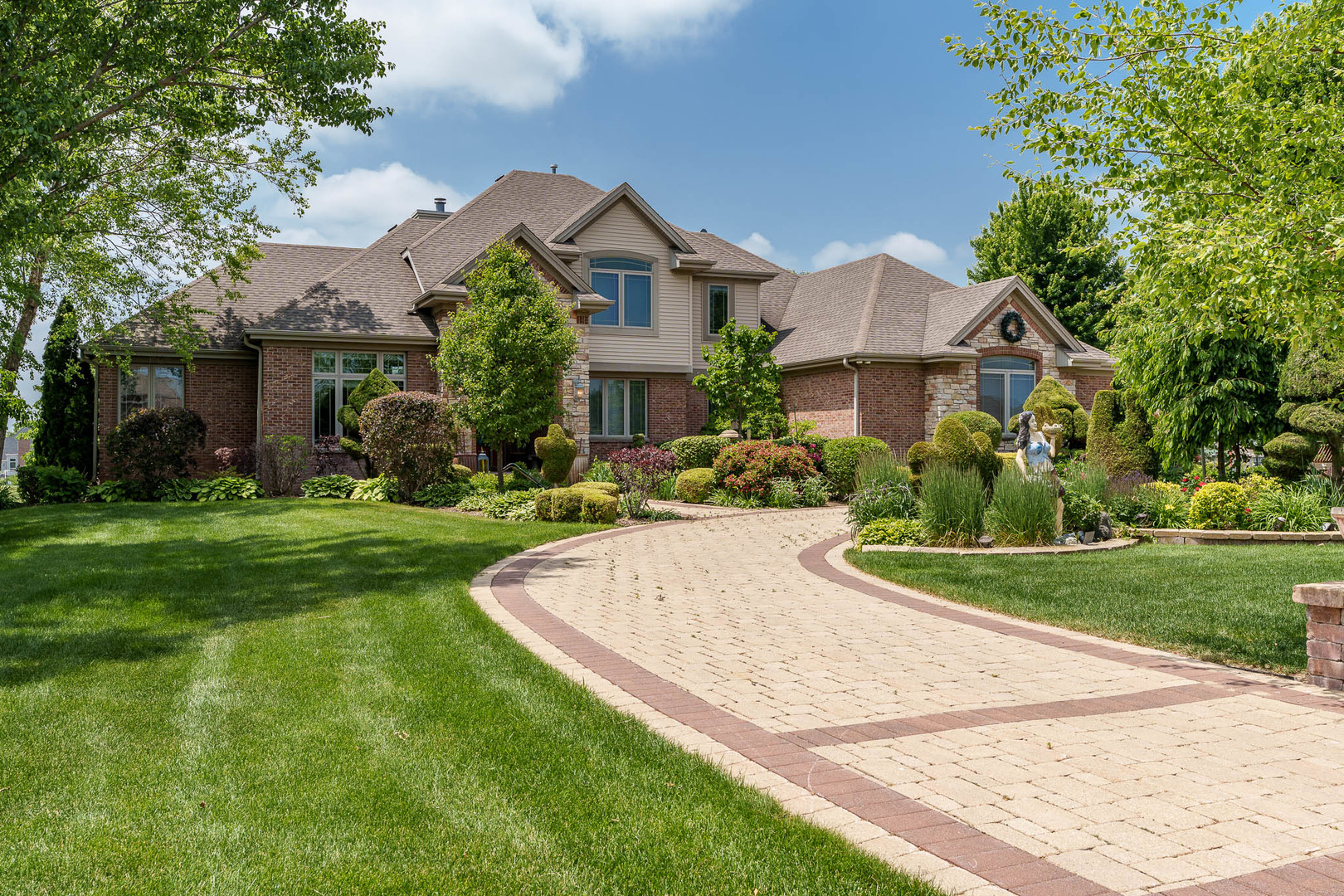 128 Titleist Trail, Poplar Grove, IL 61065