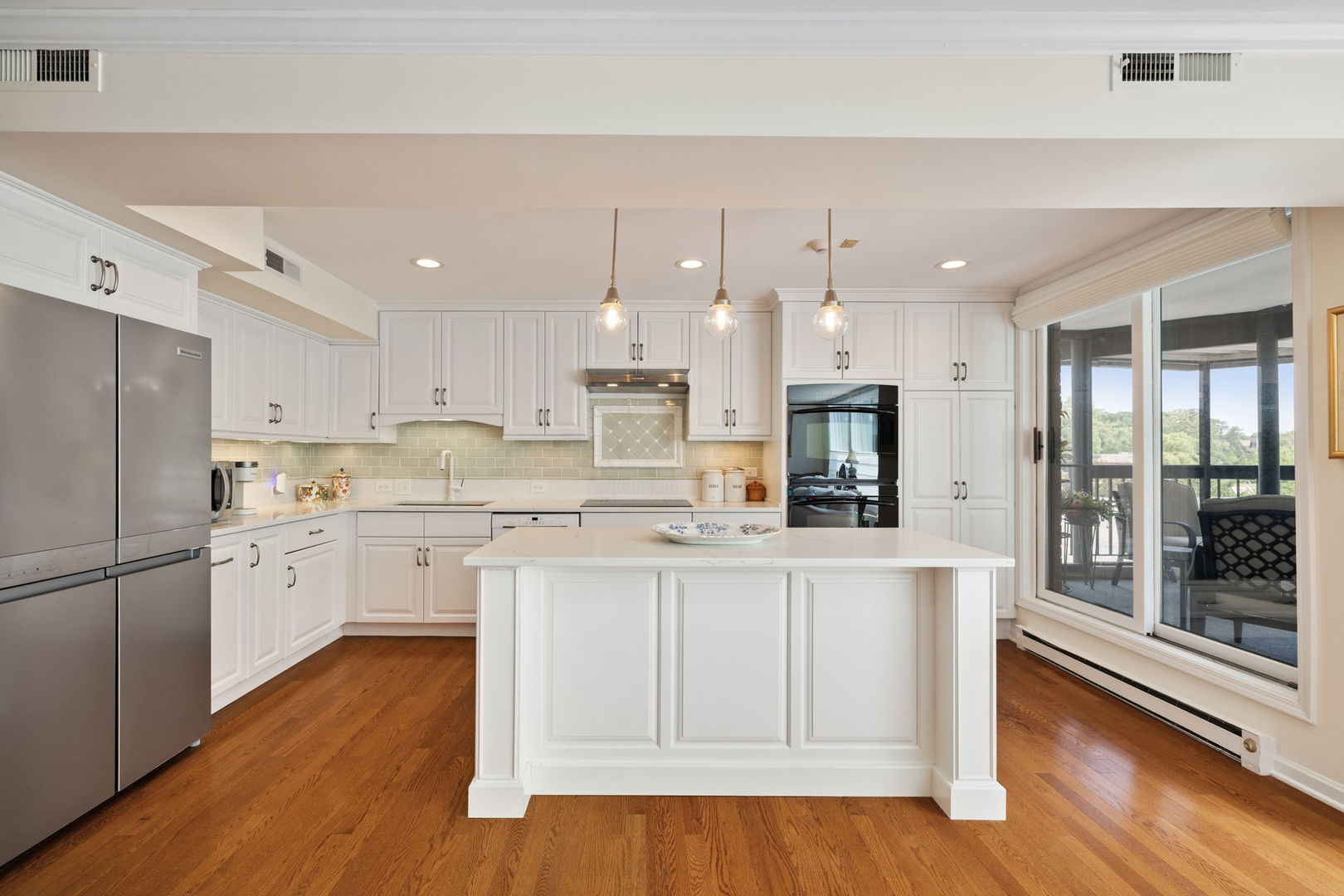 1140 Old Mill Road #201F, Hinsdale, IL 60521
