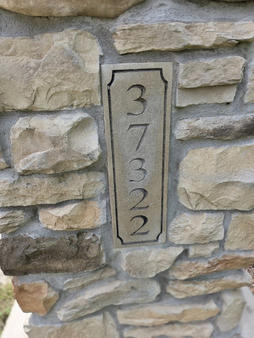 37322 Comanche Drive, Saybrook, IL 61770