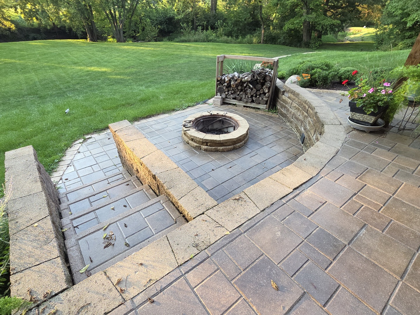 37322 Comanche Drive, Saybrook, IL 61770