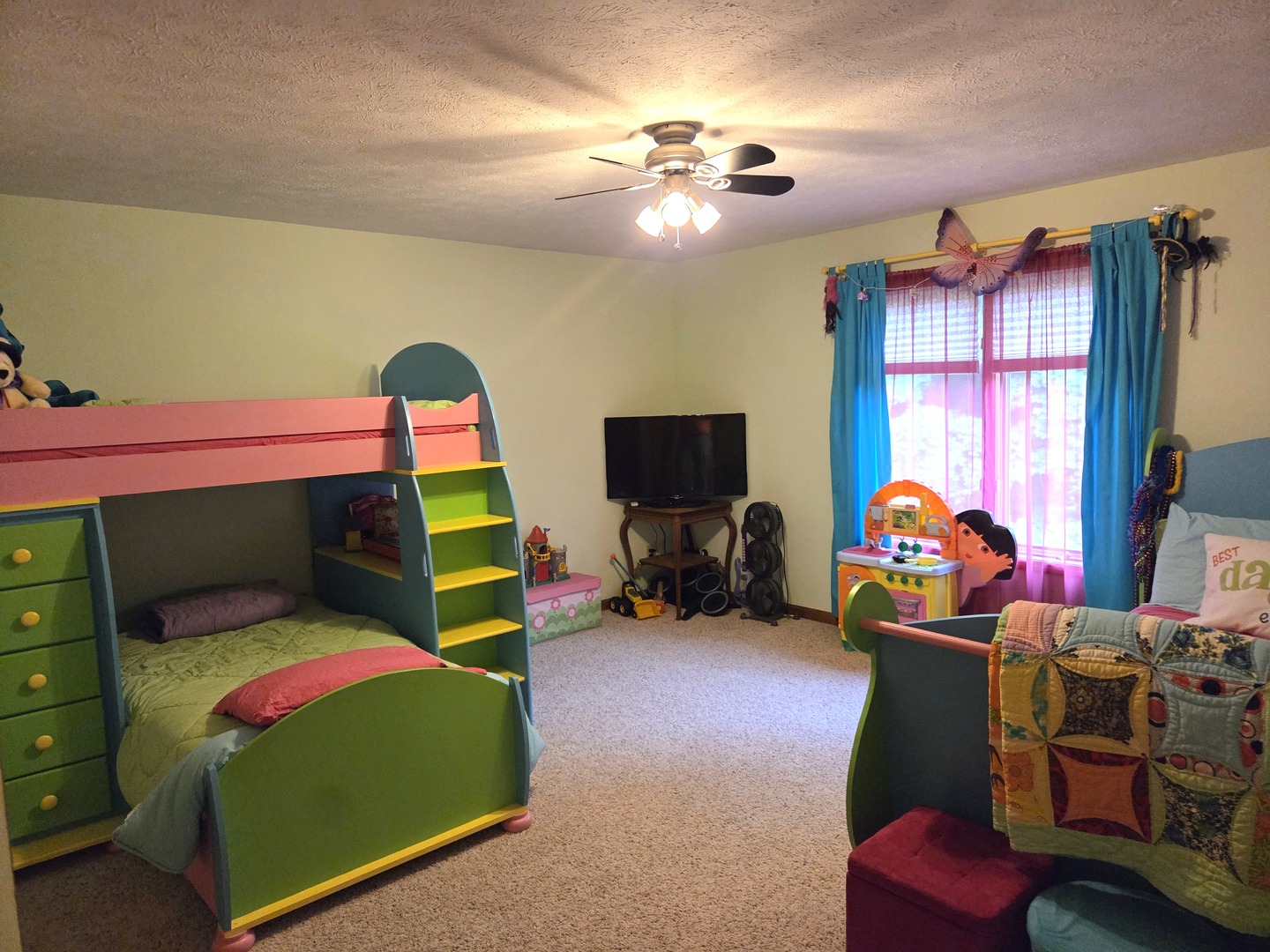 37322 Comanche Drive, Saybrook, IL 61770