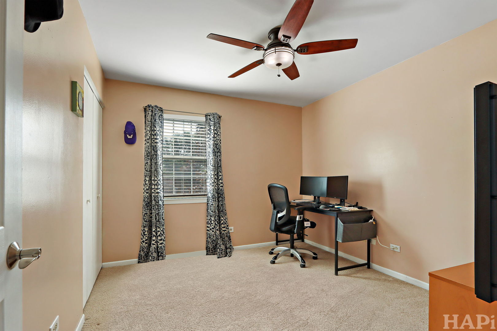 3499 Plymouth Lane, Island Lake, IL 60042