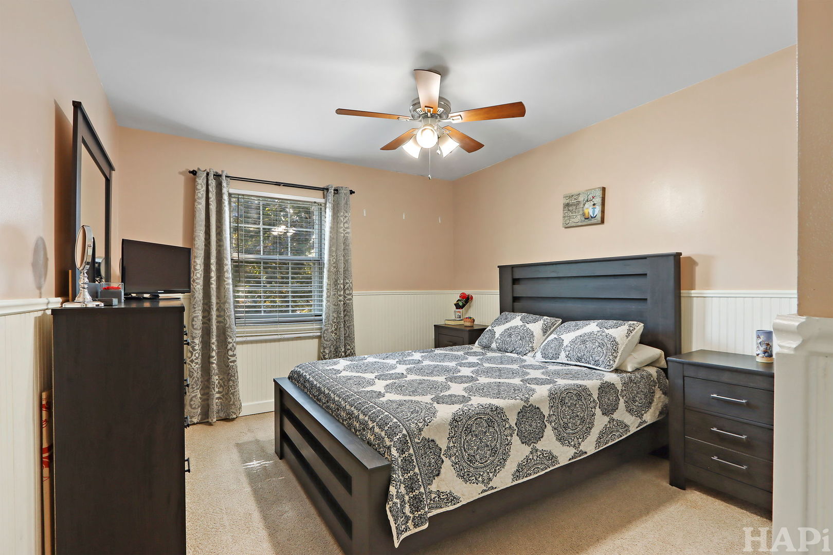 3499 Plymouth Lane, Island Lake, IL 60042