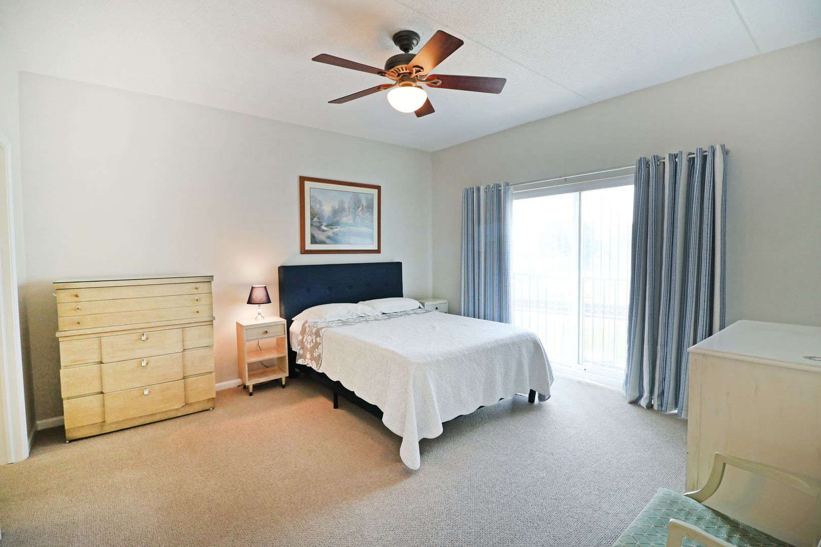 8822 Brookfield Avenue #305, Brookfield, IL 60513