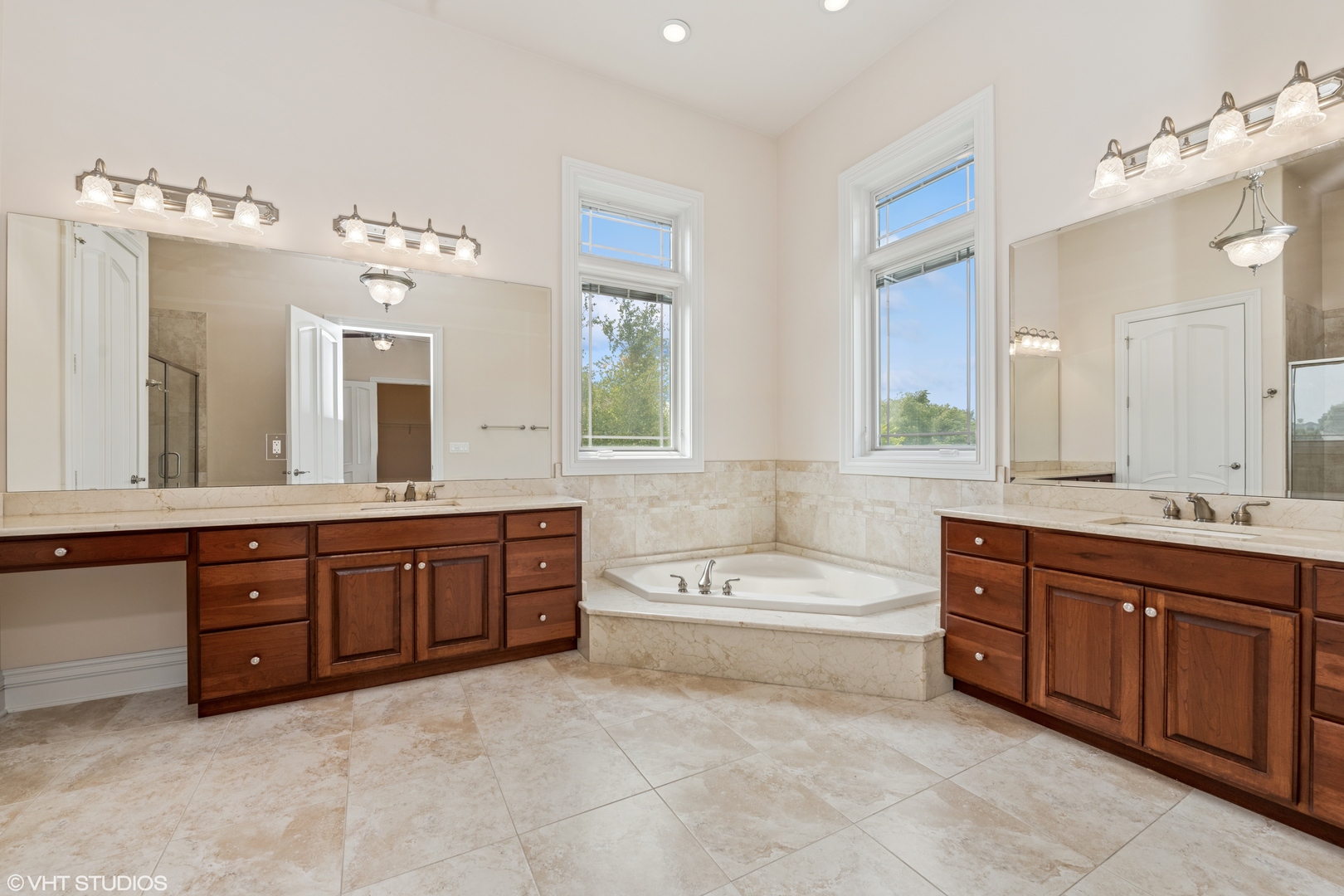 174 Titleist Trail, Poplar Grove, IL 61065