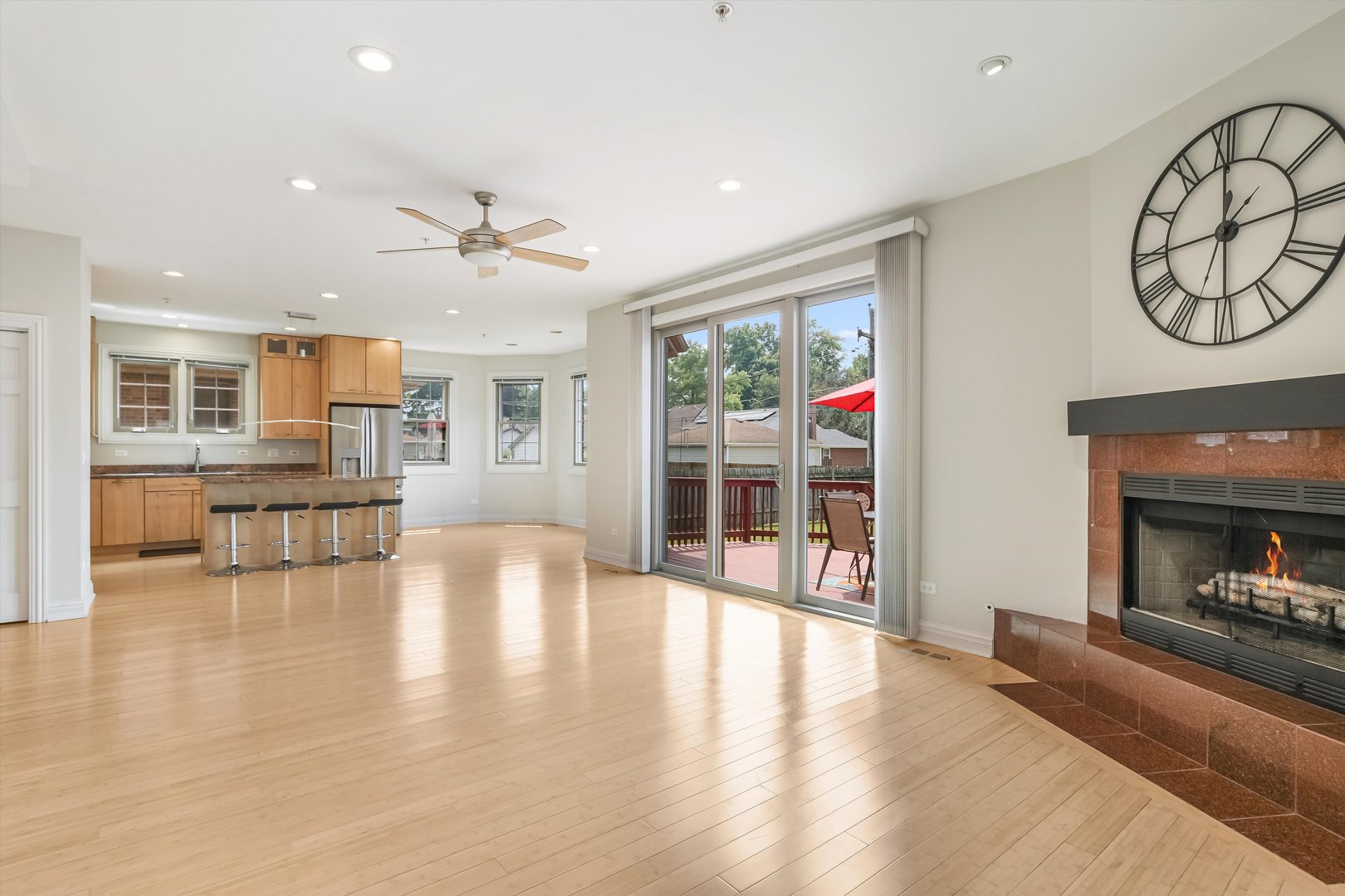 1628 S Cumberland Avenue, Park Ridge, IL 60068