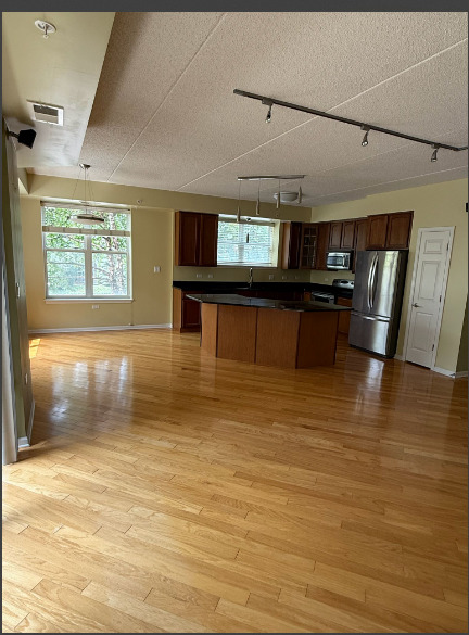 77 N Quentin Road #202, Palatine, IL 60067
