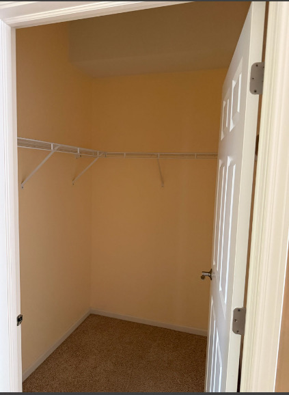 77 N Quentin Road #202, Palatine, IL 60067